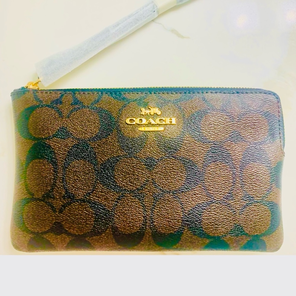 Large Coach Corner Zip Wristlet